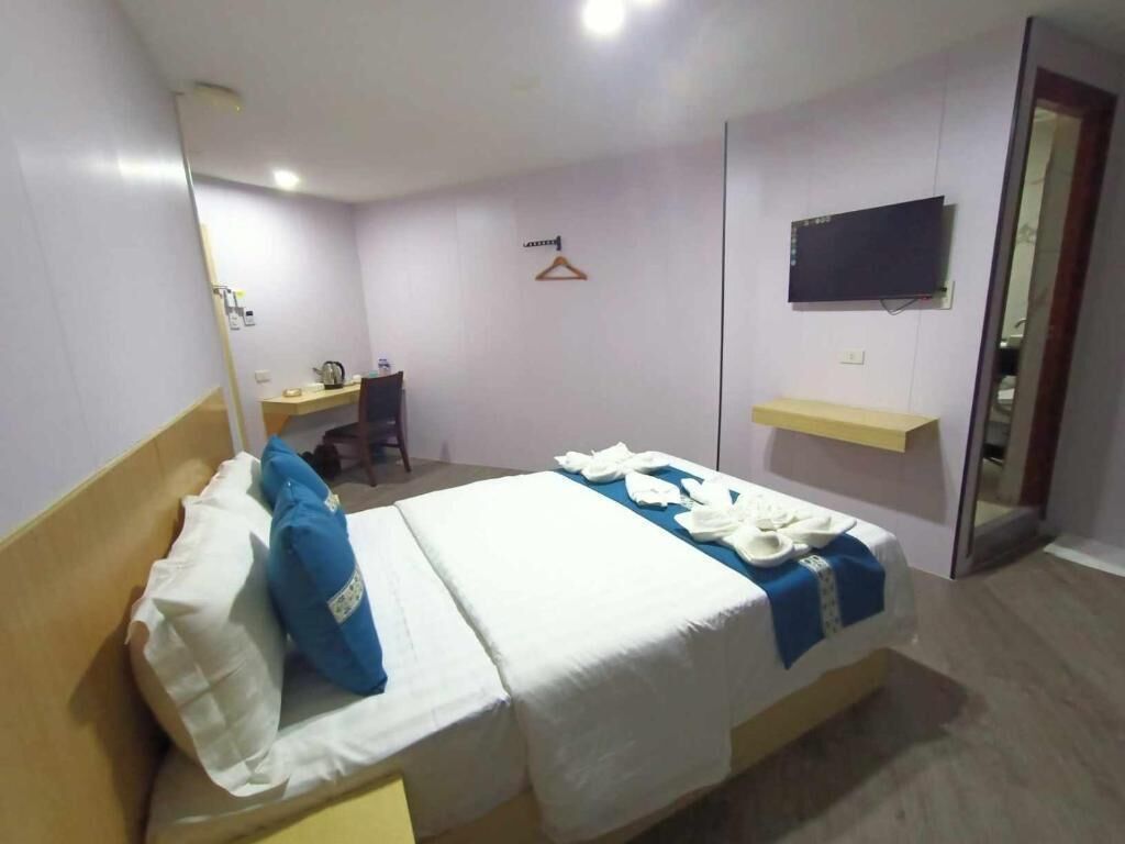 Standard Single Room, City View