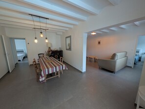 Interior - Landes house near the beach with independent swimming pool on 900 m2 /fibre (Messanges)
