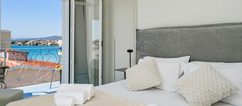 Haller Suite Apartment with Sea View, Wi-Fi, and Air Conditioning