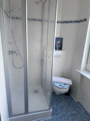 Shower, hair dryer, towels - Hus Utters - quiet location, close to island life (Langeoog)