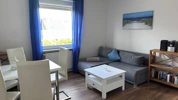 Fernseher, Stereoanlage