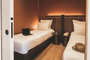 1 chambre, coffres-forts dans les chambres, Wi-Fi, draps fournis
