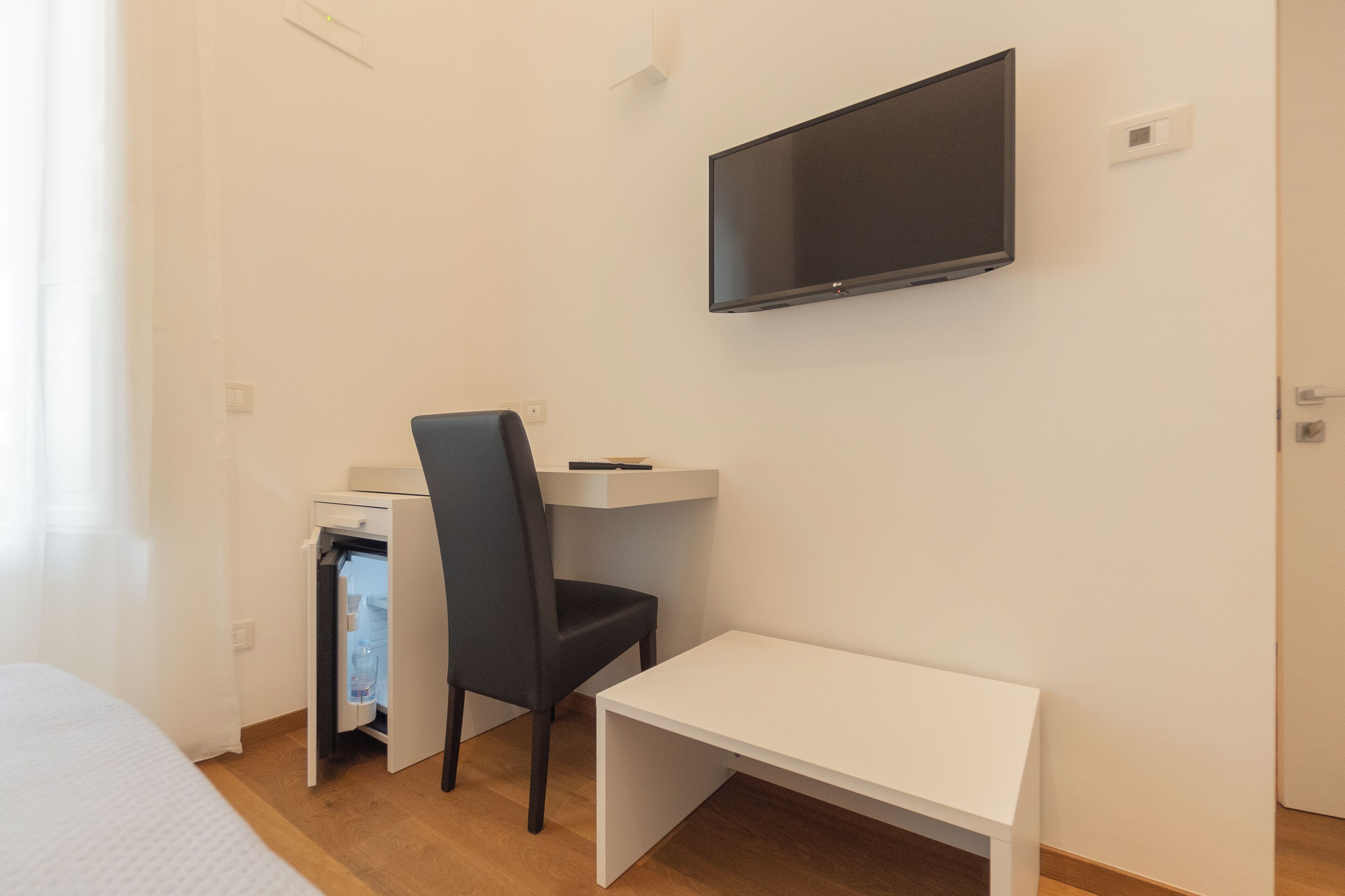 Chambre Double Classique, vue cour intérieure | Intérieur