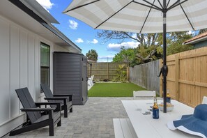 Outdoor dining - Private Pool + Patio • Near Panama City Beach | Coral Cove (Panama City)