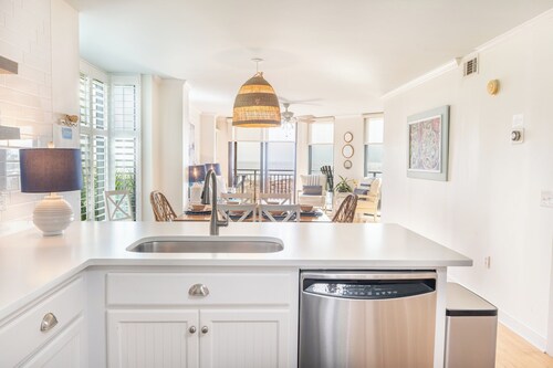Wild Dunes Beachfront Condo • Pool Access + Private Balcony | 219 D Shipwatch
