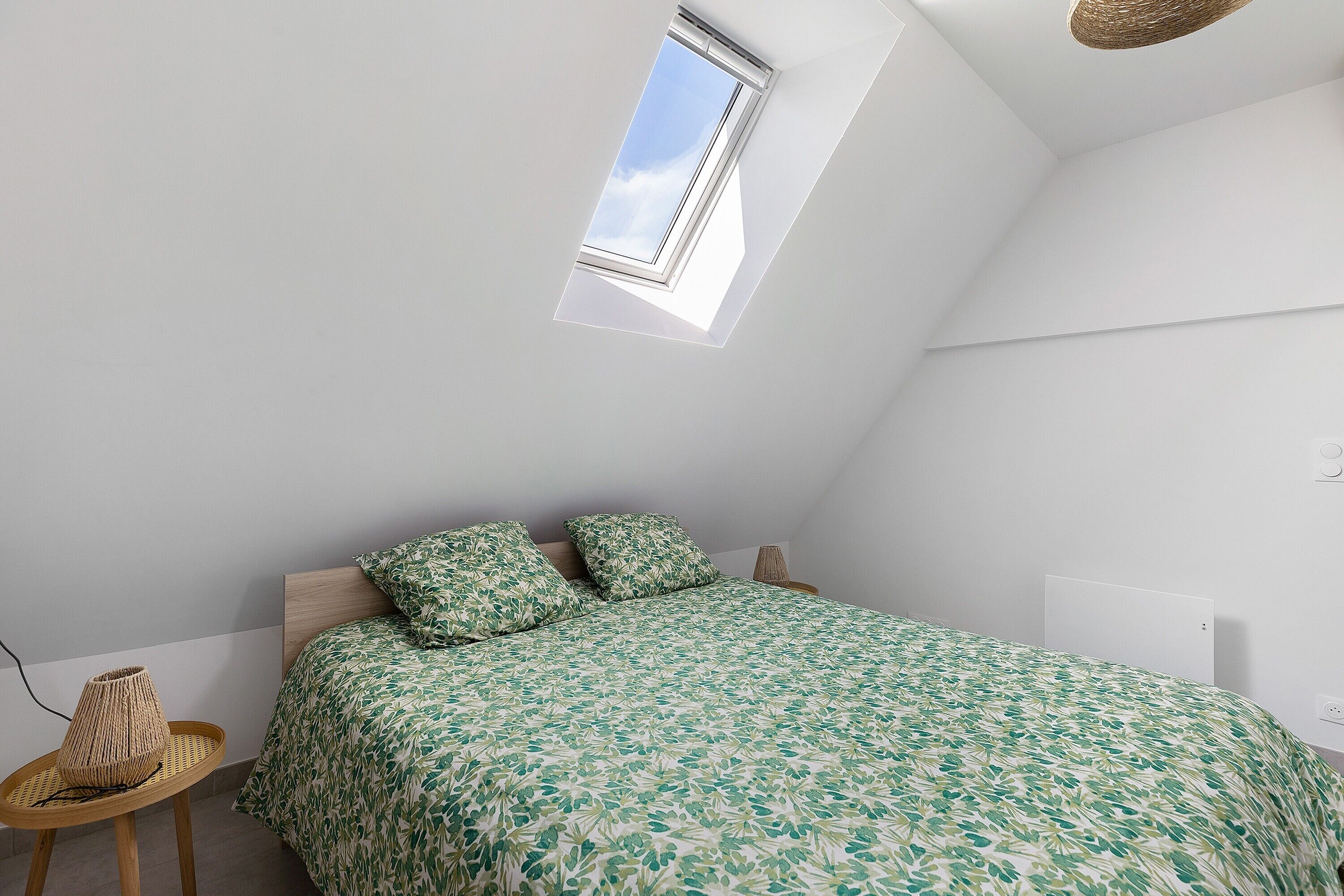 1 chambre, fer et planche à repasser, Wi-Fi, draps fournis