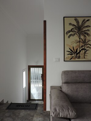 Interior - Casa Con Piscina Aislada, a 5 minutos de la playa y con atardeceres mágicos (Tazacorte)
