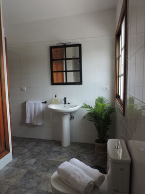 Bathroom - Vrbo Property (Tazacorte)