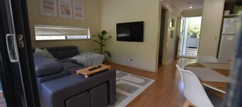 ‘SeaRenity’ Preston Beach, 2-bedroom chalet