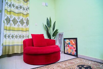 Kevin's Luxurious Home 