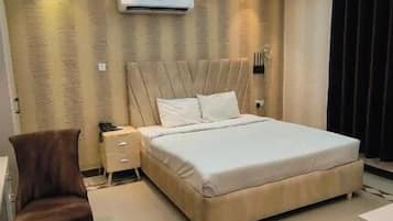Deluxe Double Room, City View