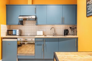 Private kitchen - Modern York Terrace Apartment 2 | Central | Unthank Road (Norwich)