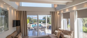 KAELA Pool Villas