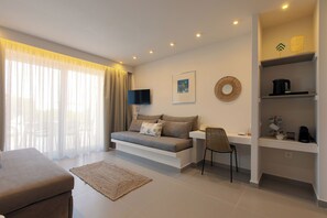 One-Bedroom Villa with Private Pool | Living area
