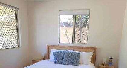 Enjoy a relaxing stay at this cosy one bedroom granny flat near the sea