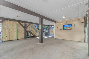 Interior - 7 Bedrooms-OceanLakes-Sleeps18-GolfCart Included (Myrtle Beach)