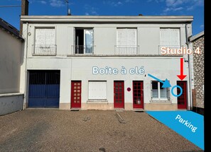 Exterior - Vrbo Property (Tours)