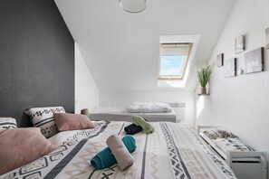 2 dormitorios, tabla de planchar con plancha, wifi y ropa de cama