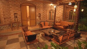 Traditional Villa, Garden View