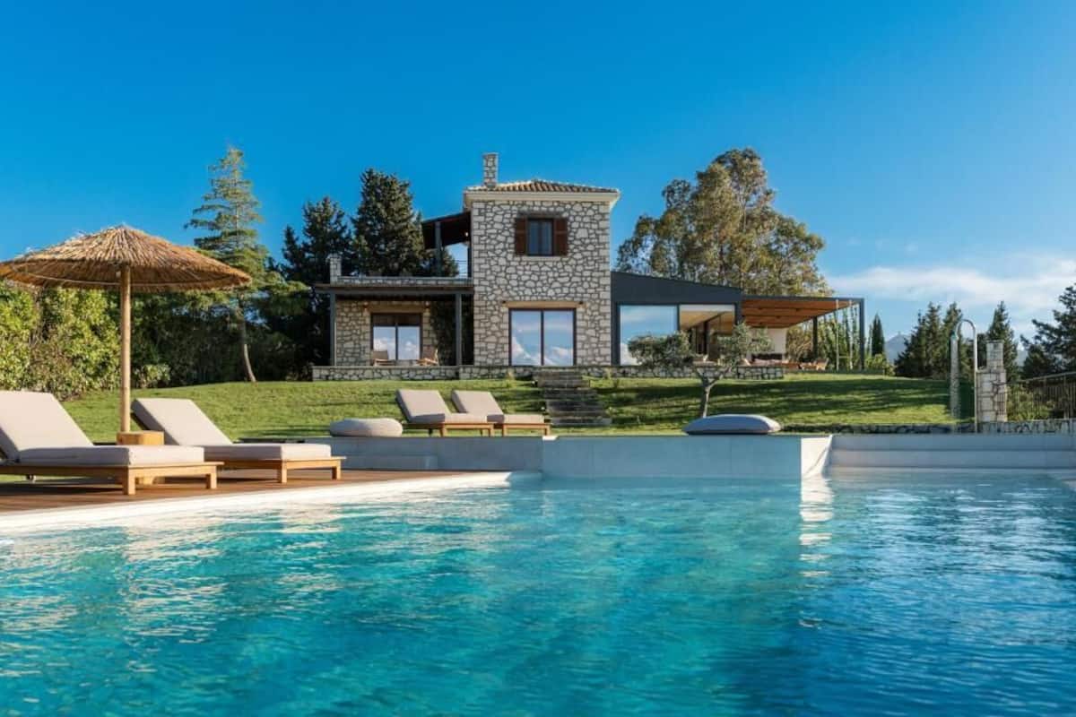 ラグジュアリー ヴィラ プライベートプール シービュー | プール