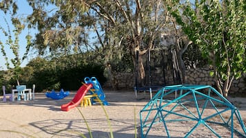 Luksushuvila, yksityinen uima-allas, merinäköala | Terassi/patio