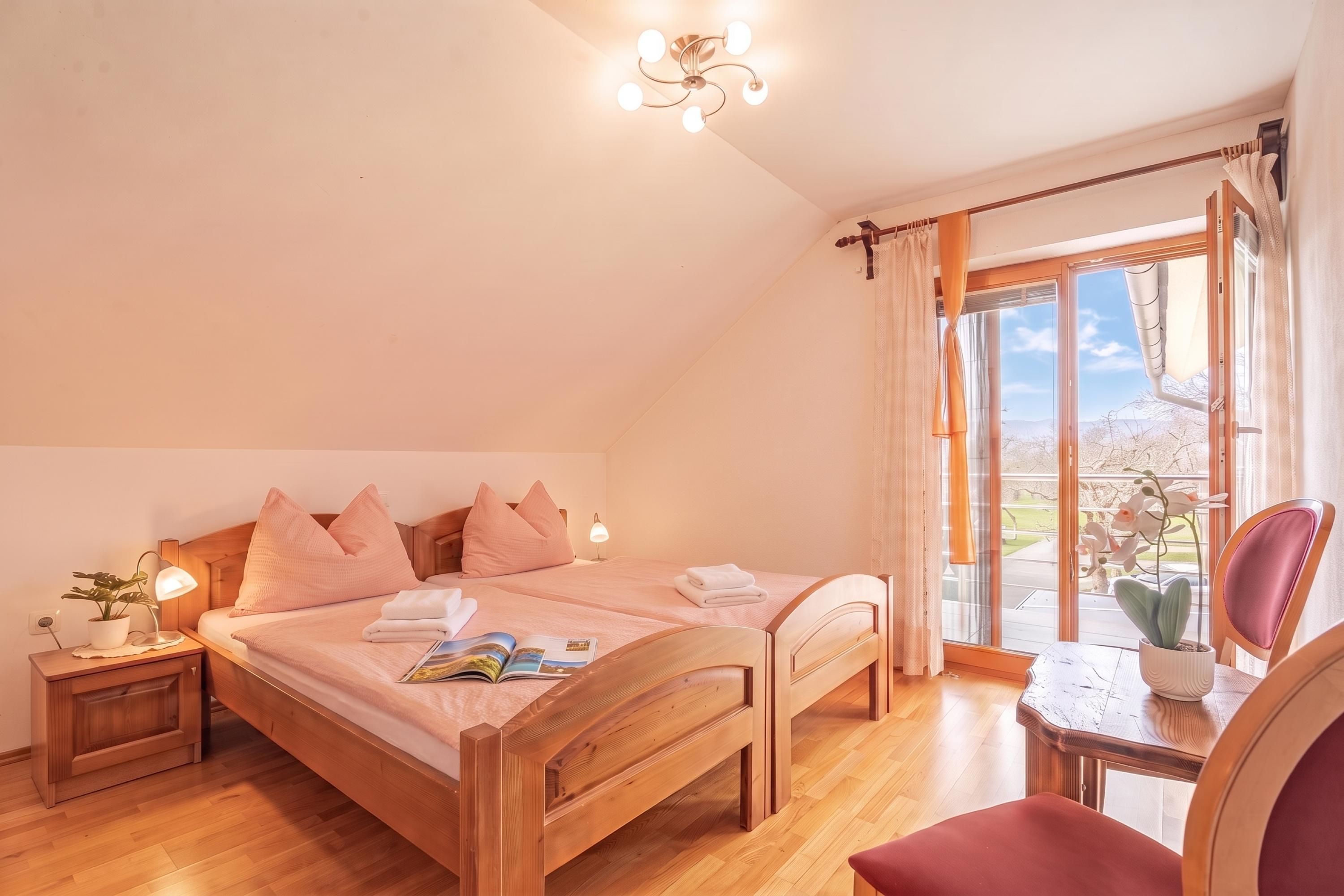 Standardzimmer, 1 Schlafzimmer, Klimaanlage (Logar Farm Stay near Lake Cerknica -) | 1 Schlafzimmer