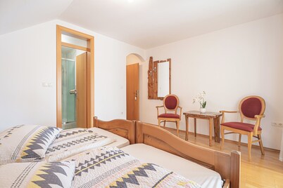 Tourist Farm Logar Rooms