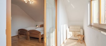 Tourist Farm Logar Rooms