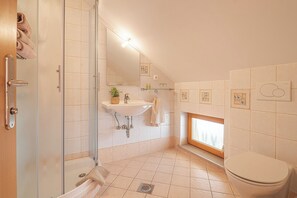 Standard Room, Multiple Bedrooms (Tourist Farm Logar - Room H2) | Bathroom | Shower, towels, soap, shampoo - Tourist Farm Logar Rooms (Cerknica)