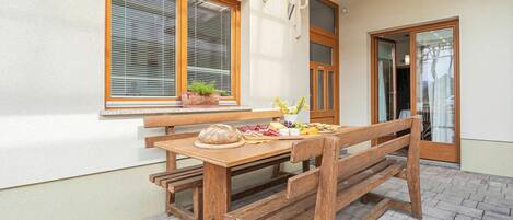 Standard Room, Multiple Bedrooms (Tourist Farm Logar - Room H2) | Outdoor dining