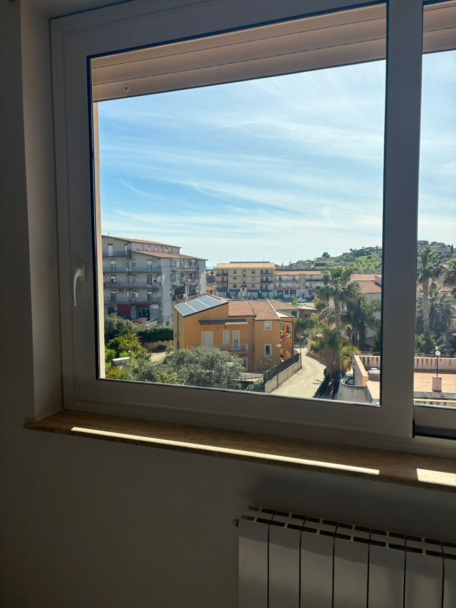 Deluxe Room, Pool View | Interior