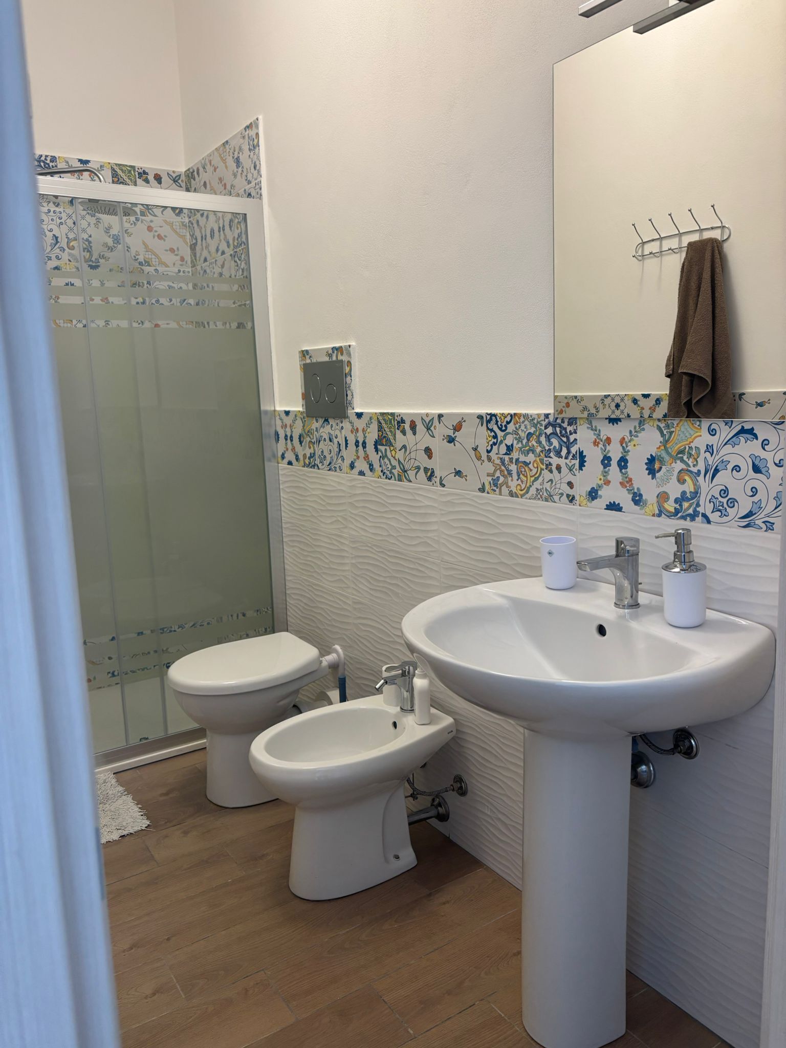 Comfort Apartment, Pool View | Bathroom | Shower, hair dryer, towels, soap