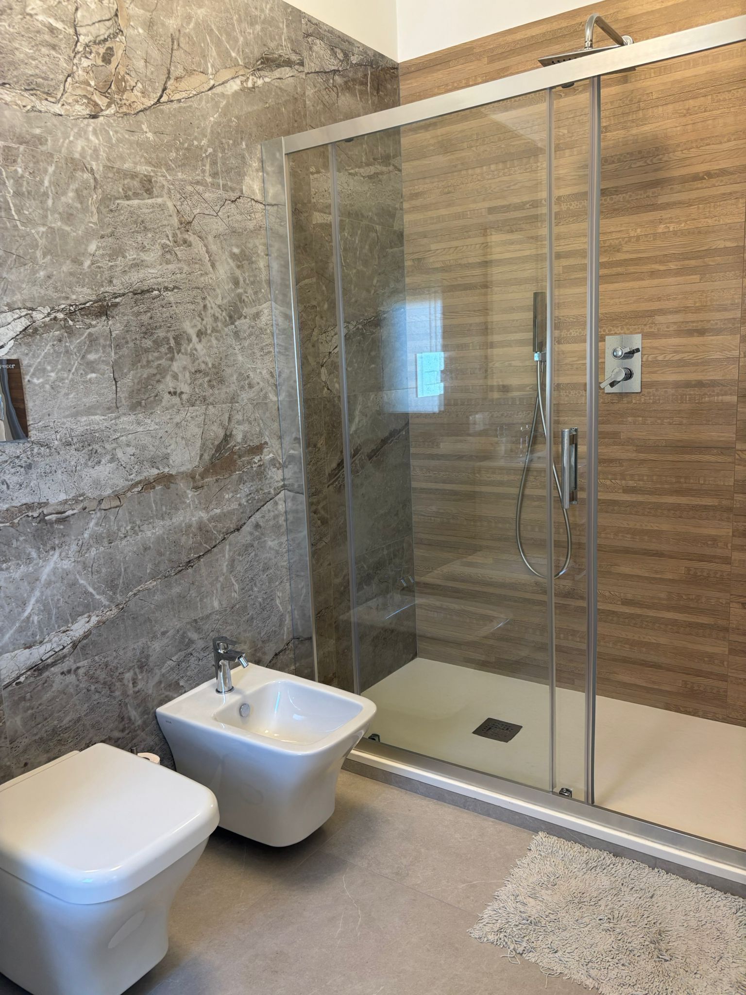 Deluxe-Suite, Poolblick | Badezimmer