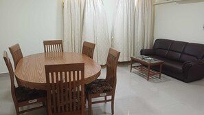Exclusive Room, City View | Dining - Hotel Tamilnadu Trichy (Tiruchirappalli)
