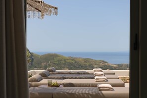 Property grounds - Sto Lofo | Design Villa w/ Pool & Views | Plakias & Preveli (Τοπική Κοινότητα Ασωμάτου)