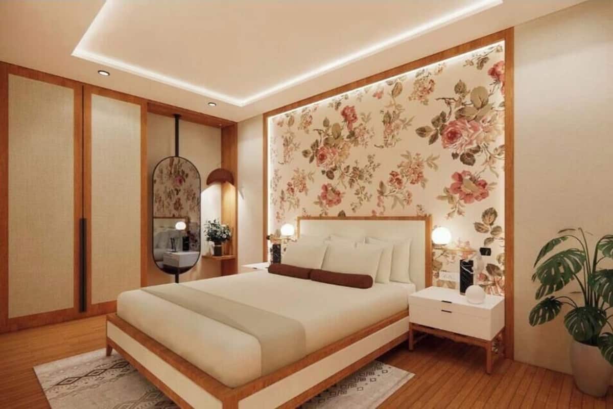 luxury room | Minibar, desk, iron/ironing board, free WiFi