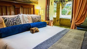 Phòng đôi Cao cấp, sân hiên, quang cảnh vườn | Két bảo mật tại phòng, bàn ủi/dụng cụ ủi quần áo