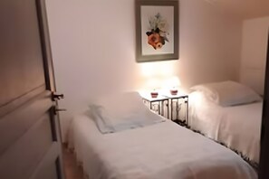 Room - Gîte du petit Bigot – Tranquility and Nature at the Foot of the Pyrenees (Saverdun)