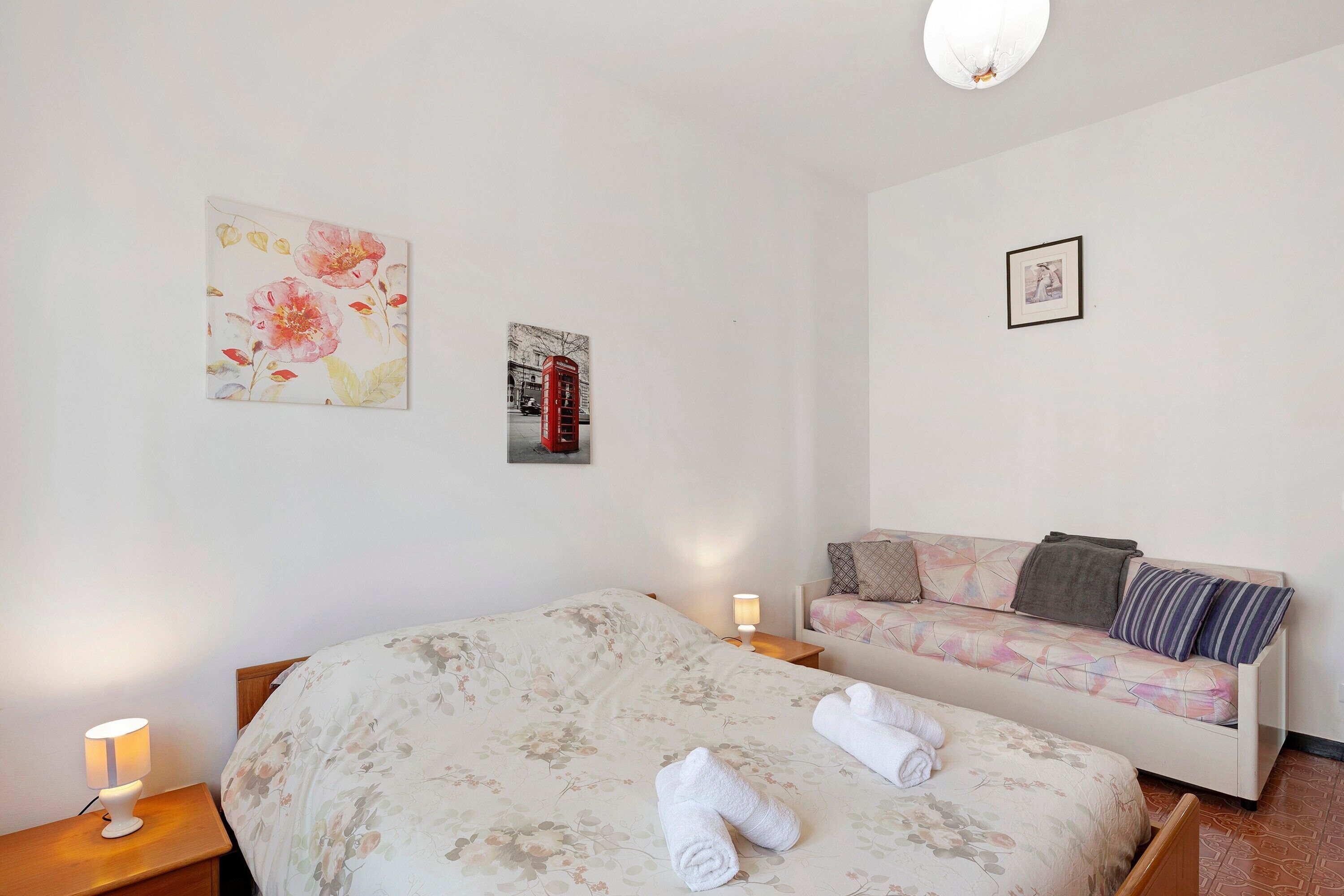 2 Schlafzimmer, Bügeleisen/Bügelbrett, WLAN, Bettwäsche