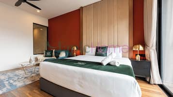 Blackout curtains, iron/ironing board, free WiFi