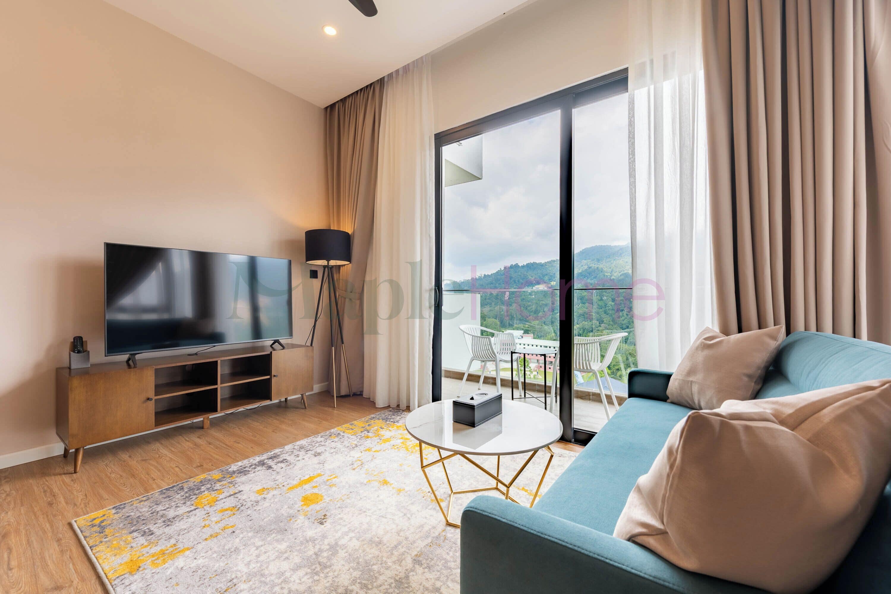 Phòng Suite Premier, 2 phòng ngủ, ban công | Khu phòng khách | Bàn bóng bàn 