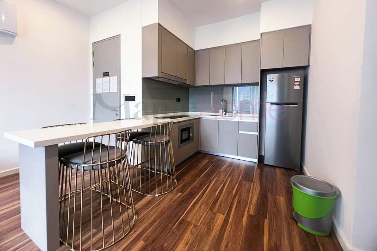 Phòng Suite Deluxe, 2 phòng ngủ, ban công | Bếp riêng | Lò vi sóng
