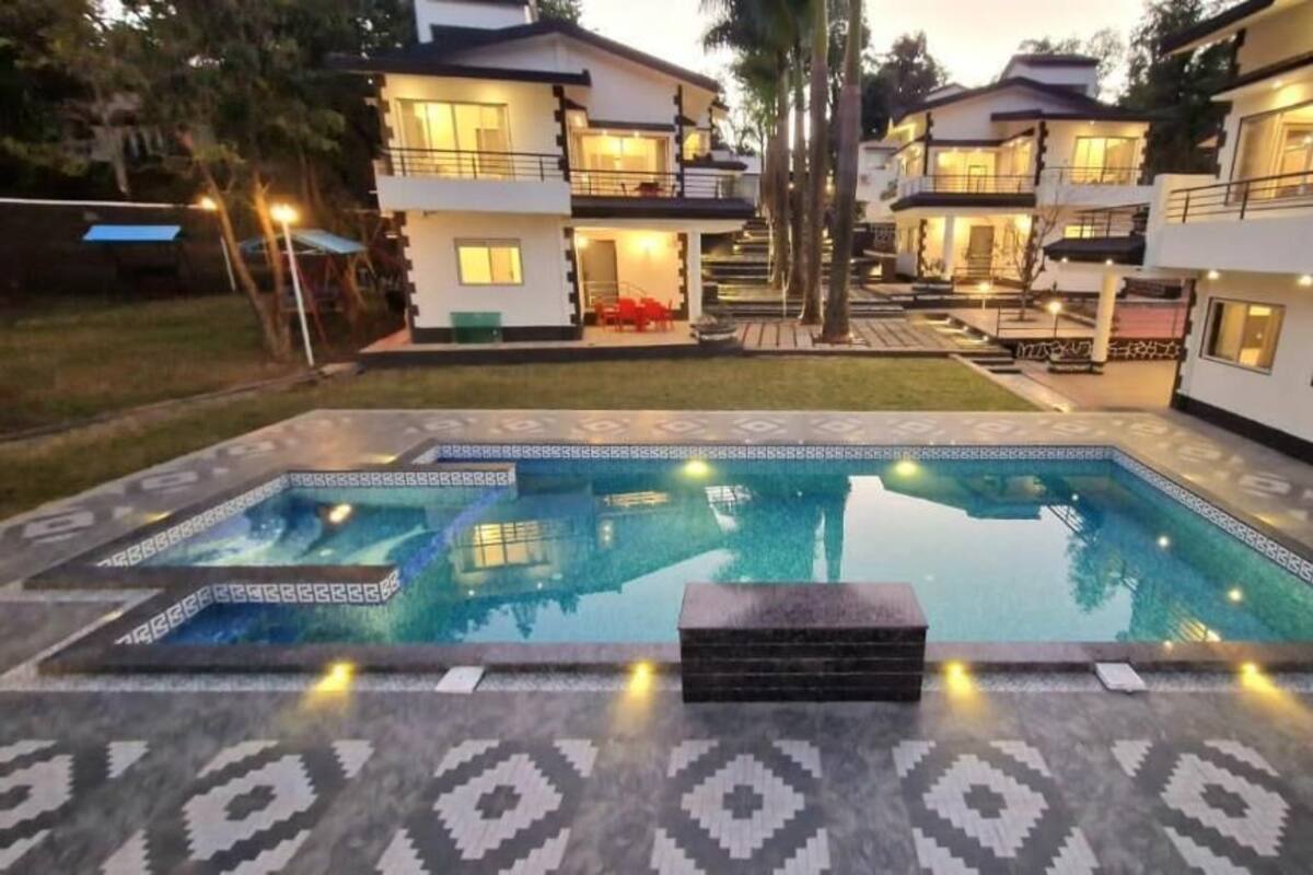 Biệt thự Superior, ban công | Hồ bơi