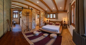 Room - Rural House 'Mas De Penyaflor': Disconnect and Enjoy Nature in the Ports Natural Park (Alfara de Carles)