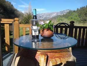 Outdoor dining - Rural House 'Mas De Penyaflor': Disconnect and Enjoy Nature in the Ports Natural Park (Alfara de Carles)