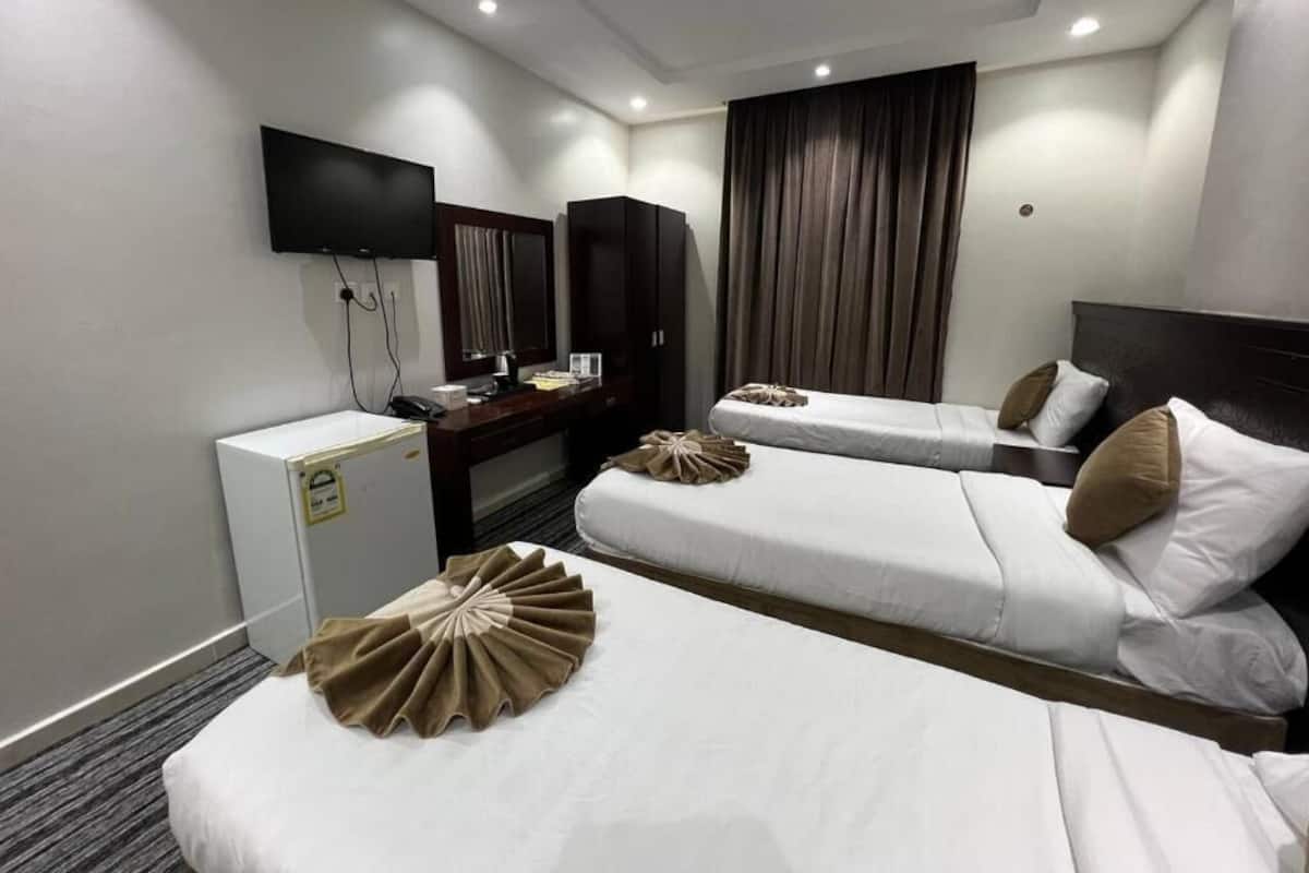 Triple Room, Balcony, City View