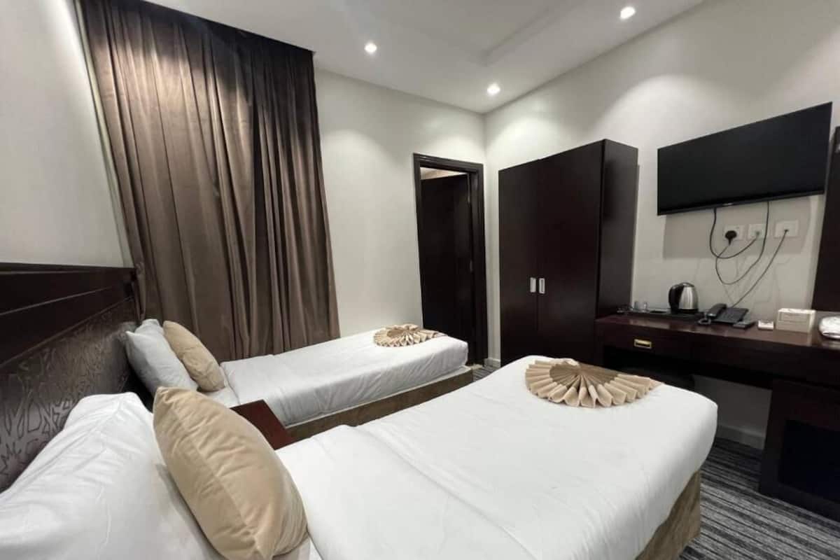 Double Room, Balcony, City View