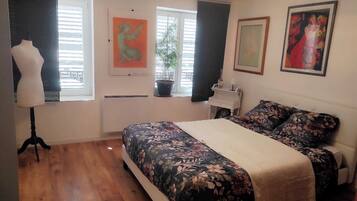 1 chambre, bureau, fer et planche Ă repasser, Wi-Fi gratuit