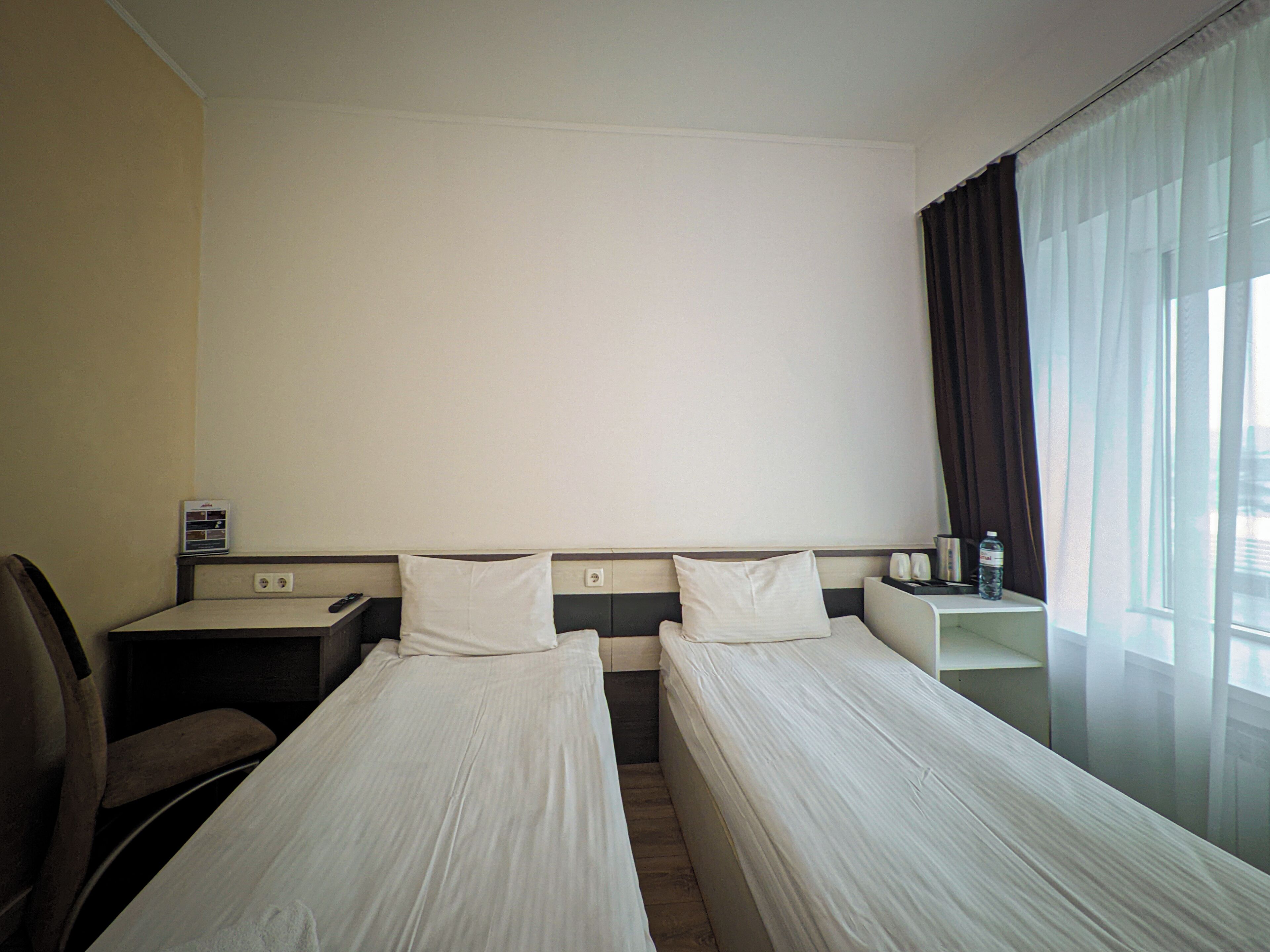 Standard Twin Room, City View