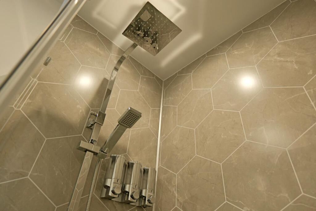 Quarto casal standard | Banheiro